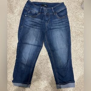 1822 women’s denim capris